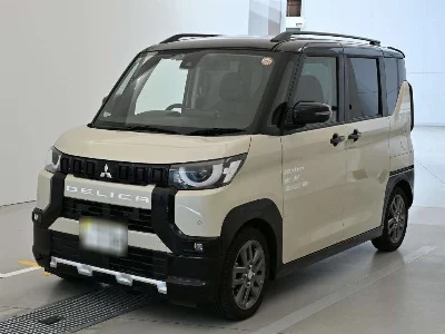 MITSUBISHI DELICA MINI