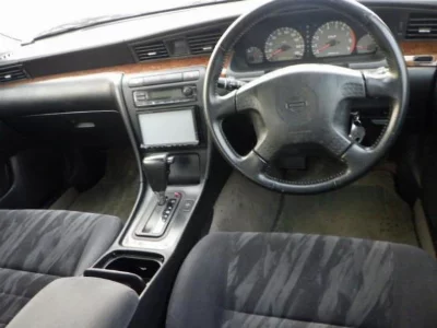 NISSAN LAUREL
