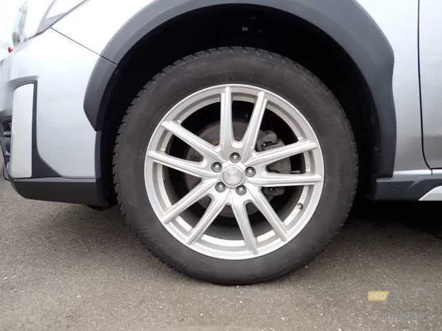Subaru XV  с аукциона в Японии