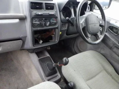 MITSUBISHI PAJERO JUNIOR