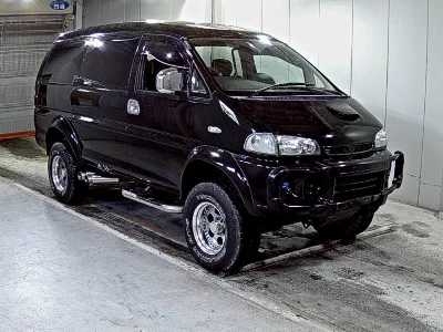 MITSUBISHI DELICA SPACE GEAR