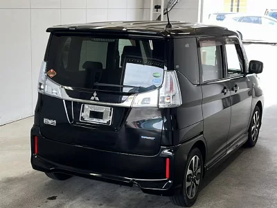 MITSUBISHI DELICA D:2