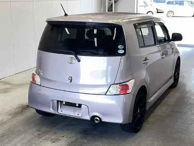 TOYOTA BB
