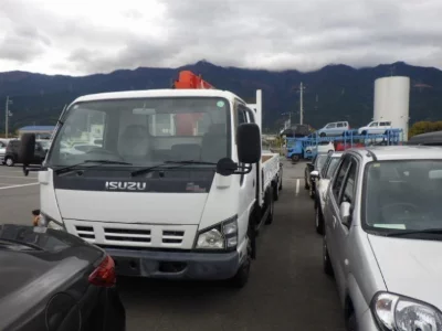 ISUZU ELF