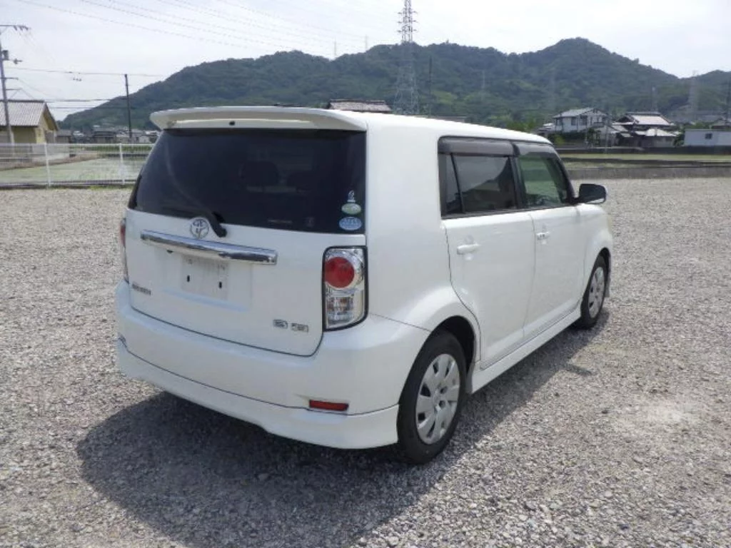 Toyota Corolla Rumion  с аукциона в Японии