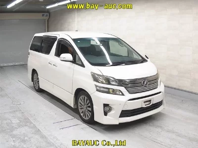 TOYOTA VELLFIRE