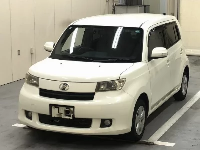 Toyota bB