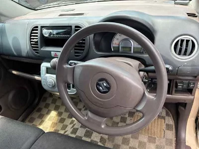 SUZUKI MRWAGON