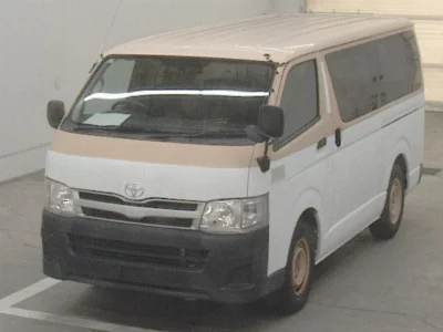 Toyota RegiusAce