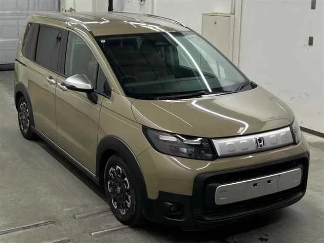 Honda Freed  с аукциона в Японии