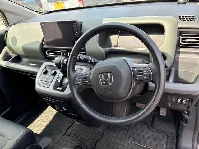 Honda Freed  с аукциона в Японии
