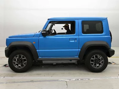 SUZUKI JIMNY SIERRA