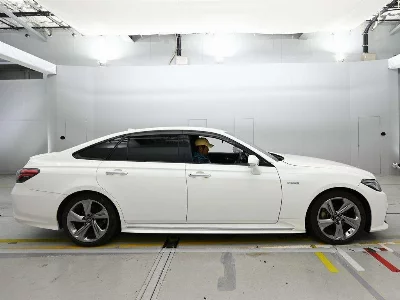 Статистика аукционов Toyota CROWN HYBRID
