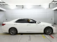 Цена авто Toyota CROWN HYBRID с аукционов Японии, номер кузова AWS210, пробег 124 000, оценка 8