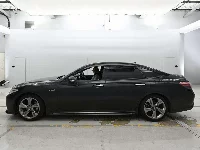 Цена авто Toyota CROWN HYBRID с аукционов Японии, номер кузова AZSH20, пробег 187 000, оценка 2