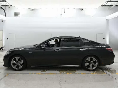 Статистика аукционов Toyota CROWN HYBRID