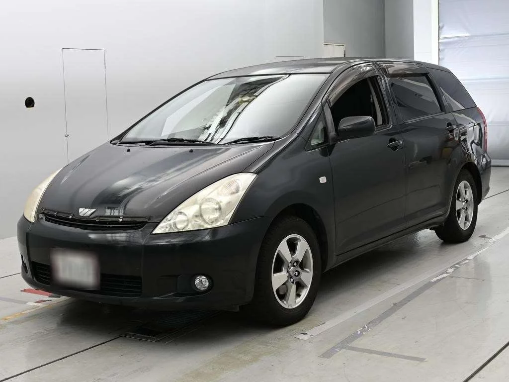 Toyota Wish  с аукциона в Японии