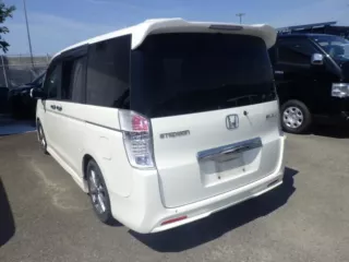 Honda STEPWGN SPADA