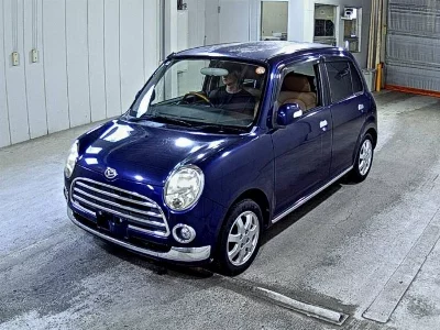 Daihatsu Mira Gino