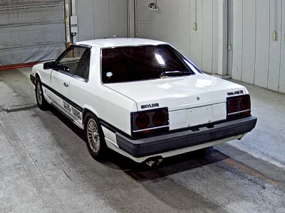 NISSAN SKYLINE