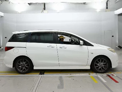 NISSAN LAFESTA