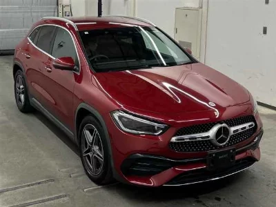 MERCEDES BENZ GLA