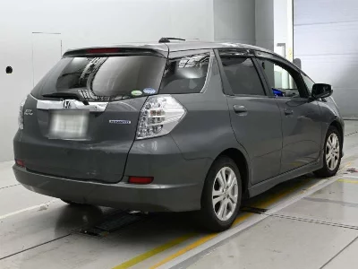 Honda FIT SHUTTLE HYBRID