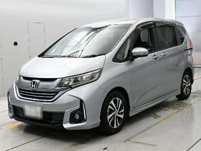 Honda FREED + HYBRID