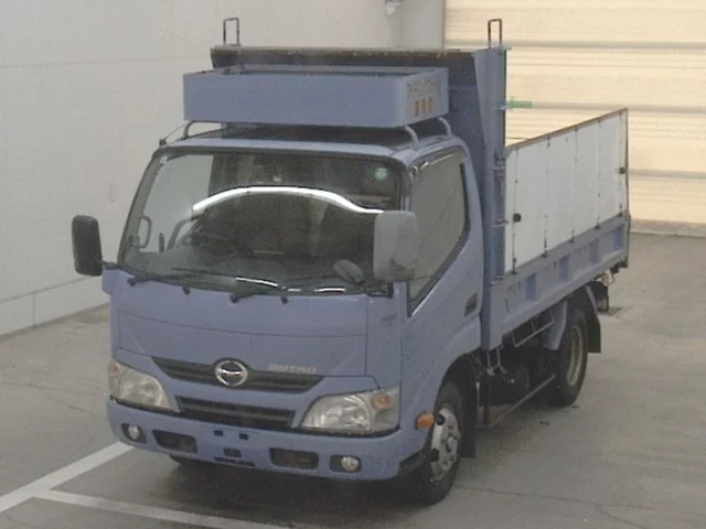 Hino Dutro  с аукциона в Японии