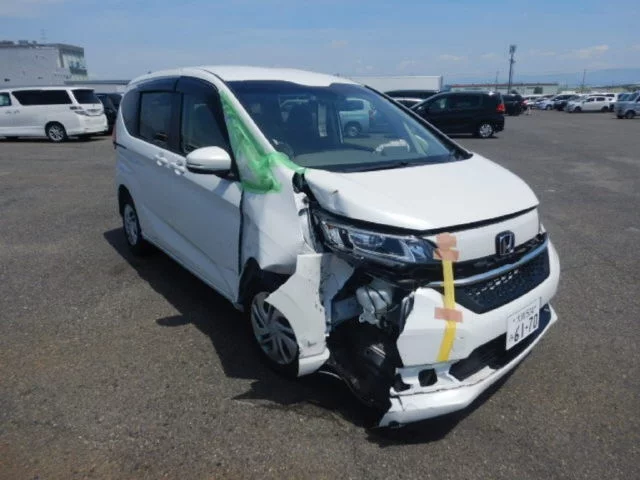 Honda Freed  с аукциона в Японии