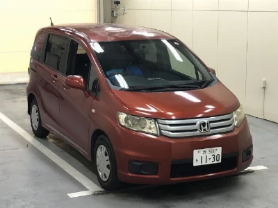 Honda Freed Spike