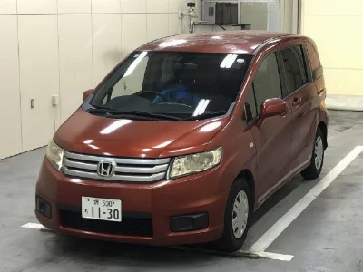 Honda Freed Spike