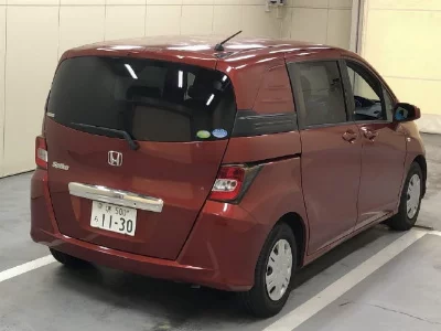 Honda Freed Spike