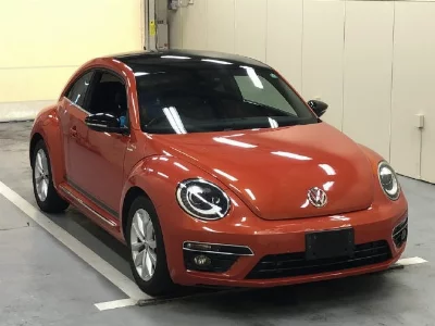 VOLKSWAGEN BEETLE