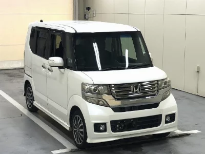 Honda N BOX CUSTOM