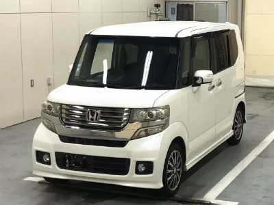 Honda N BOX CUSTOM