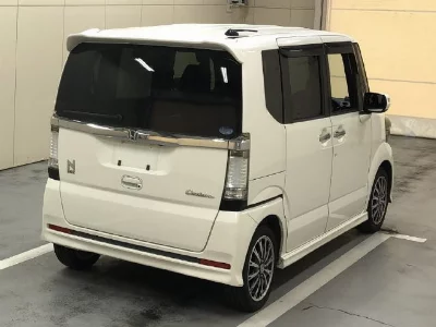 Honda N BOX CUSTOM