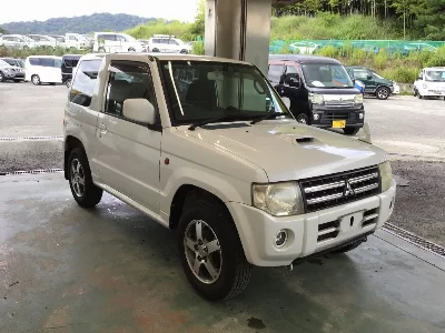 Mitsubishi Pajero Mini