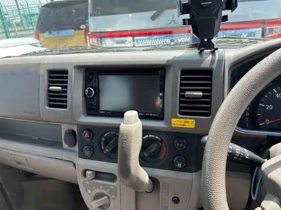 MITSUBISHI MINICAB