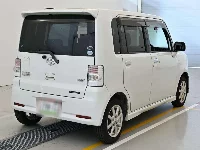 Toyota Pixis Space