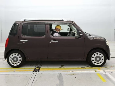 Daihatsu Mira Cocoa