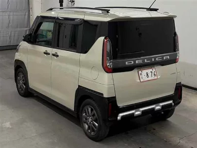 MITSUBISHI DELICA MINI