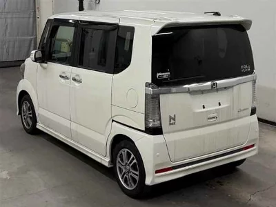 Honda N BOX CUSTOM