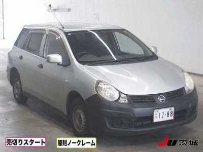 NISSAN AD VAN