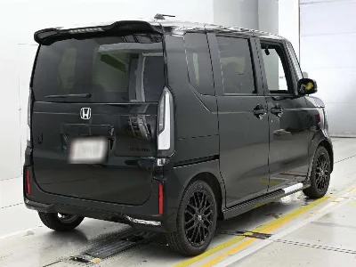 Honda N BOX CUSTOM