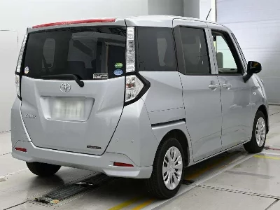 Toyota Tank
