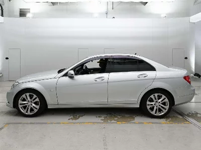 MERCEDES BENZ C CLASS