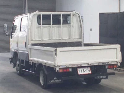 MITSUBISHI CANTER
