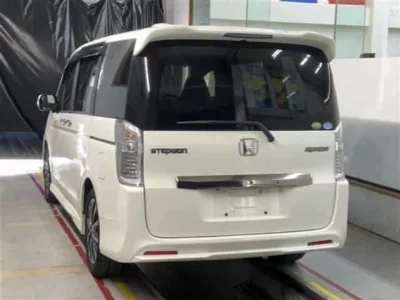 Honda STEPWGN SPADA