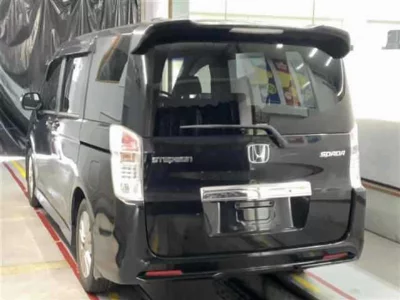 Honda STEPWGN SPADA